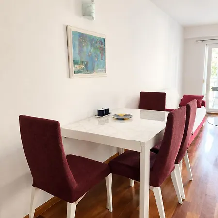 아파트 Bonaca Living